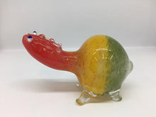 Load image into Gallery viewer, Turtle shape Rasta insideout pipe