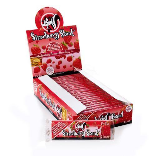 Skunk 1 1/4 Strawberry Flavored Rolling Papers